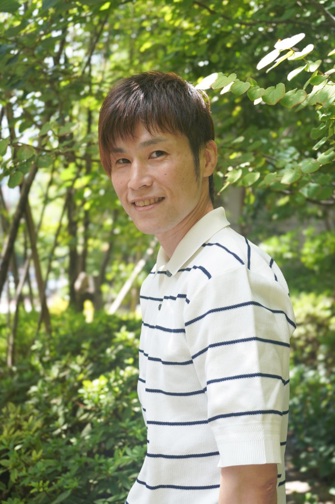 真流手　ナオト